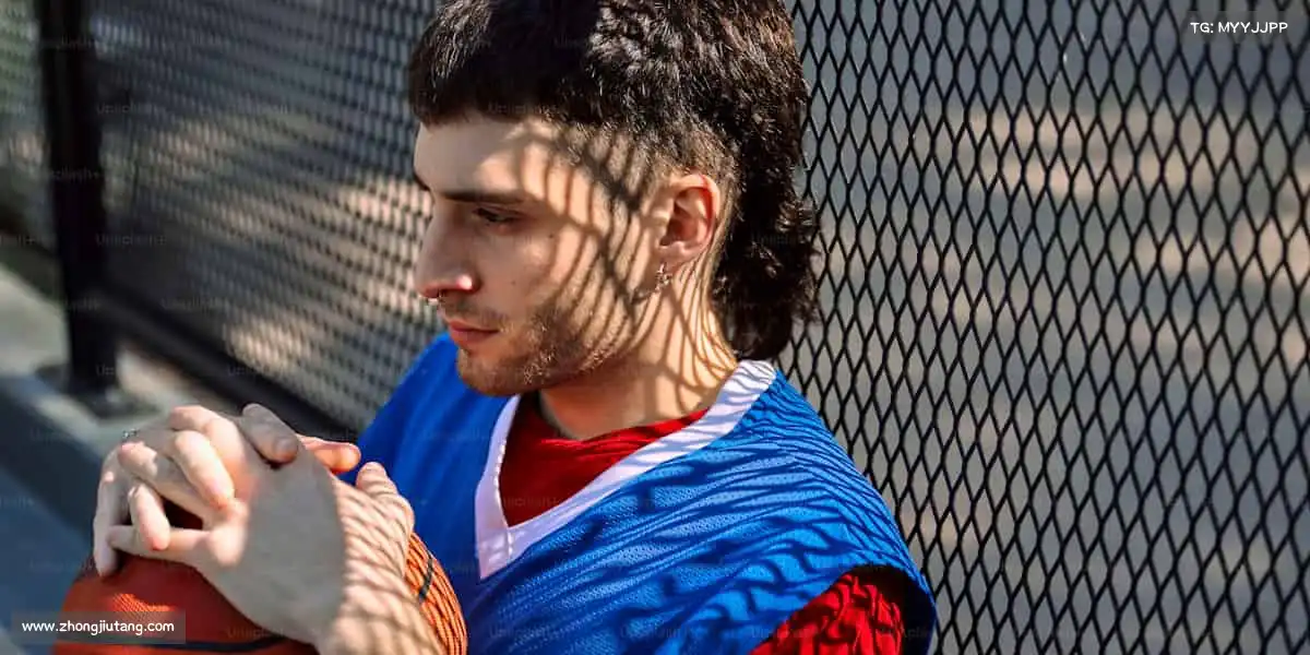 zoty体育🏃♂️运动不止步,青春不散场 —— 每一步都是超越自己的勋章!